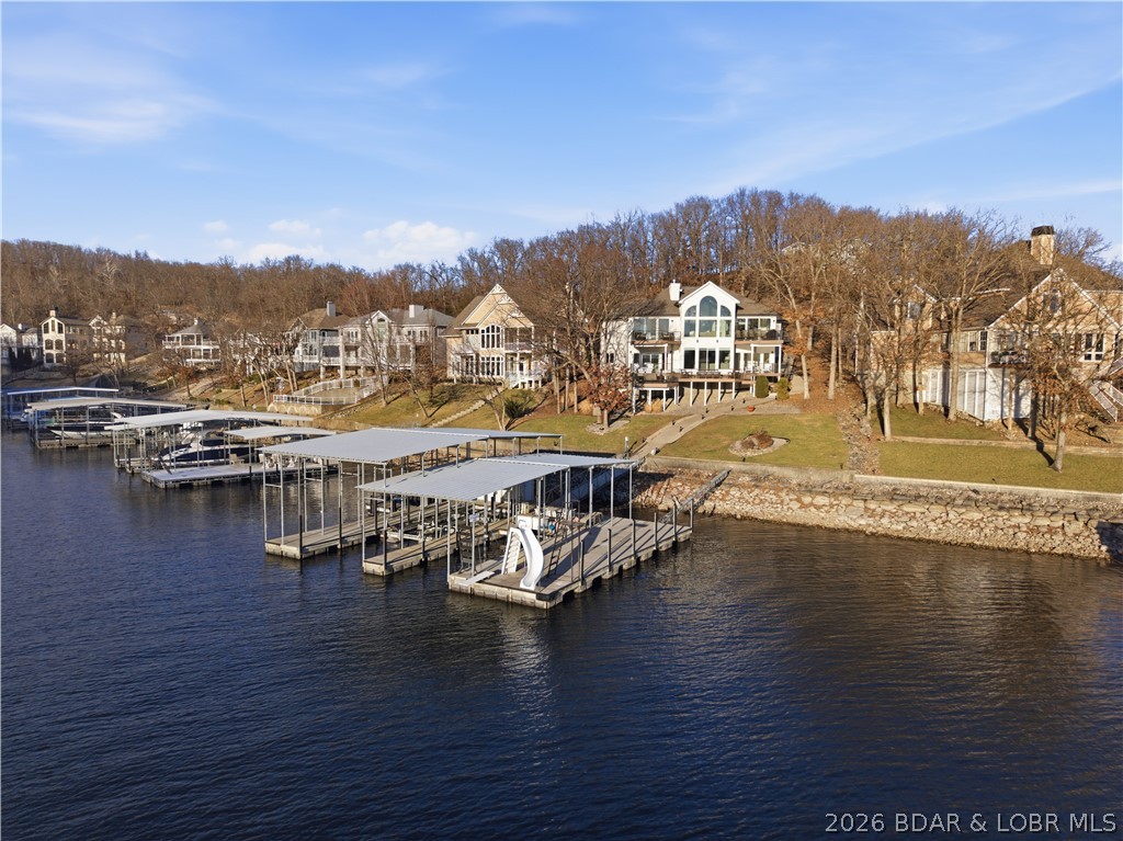 Four Seasons - Residential