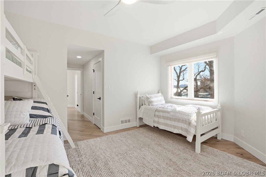 Four Seasons - Residential