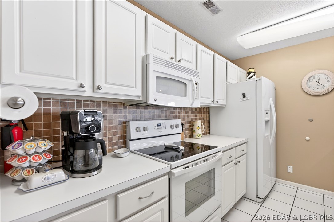 Emerald Bay Condominium - Residential