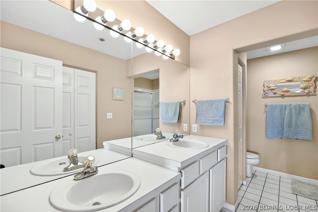 Emerald Bay Condominium - Residential