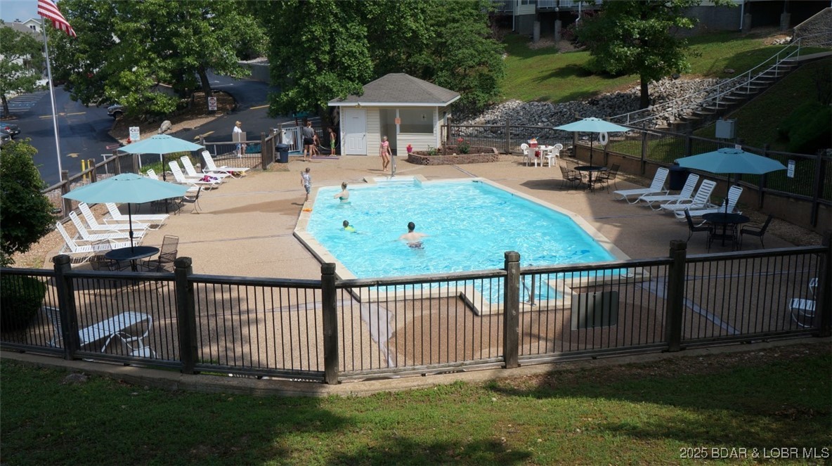 Ledges - Residential