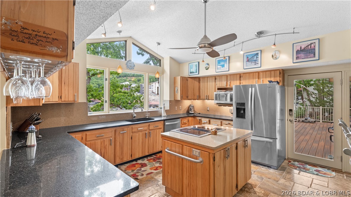 Blackhawk Estates - Residential
