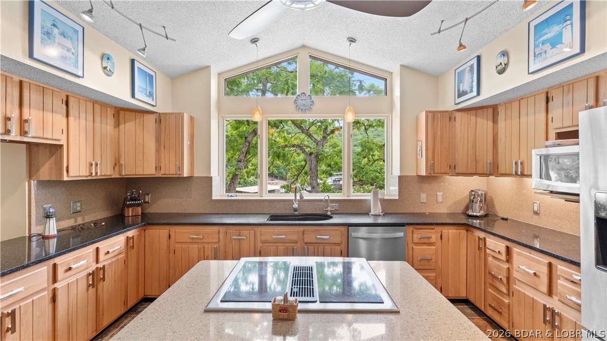 Blackhawk Estates - Residential