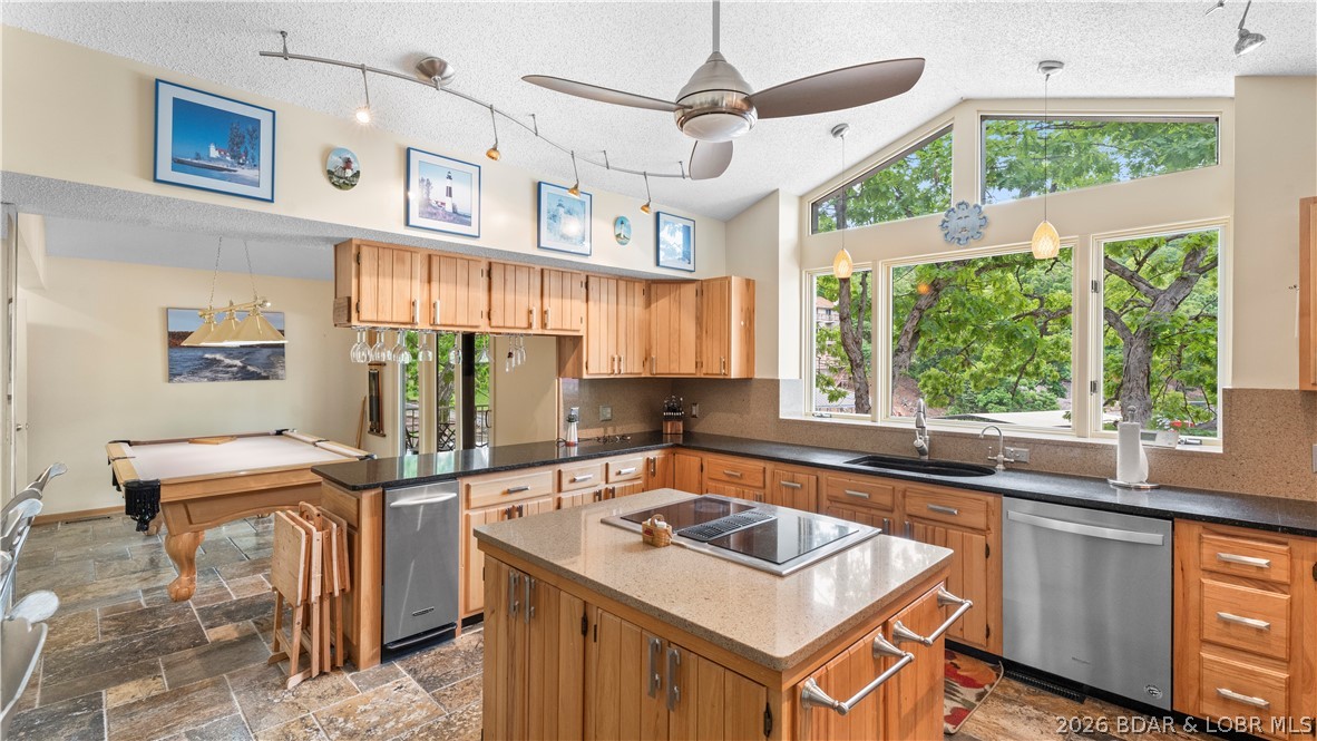 Blackhawk Estates - Residential
