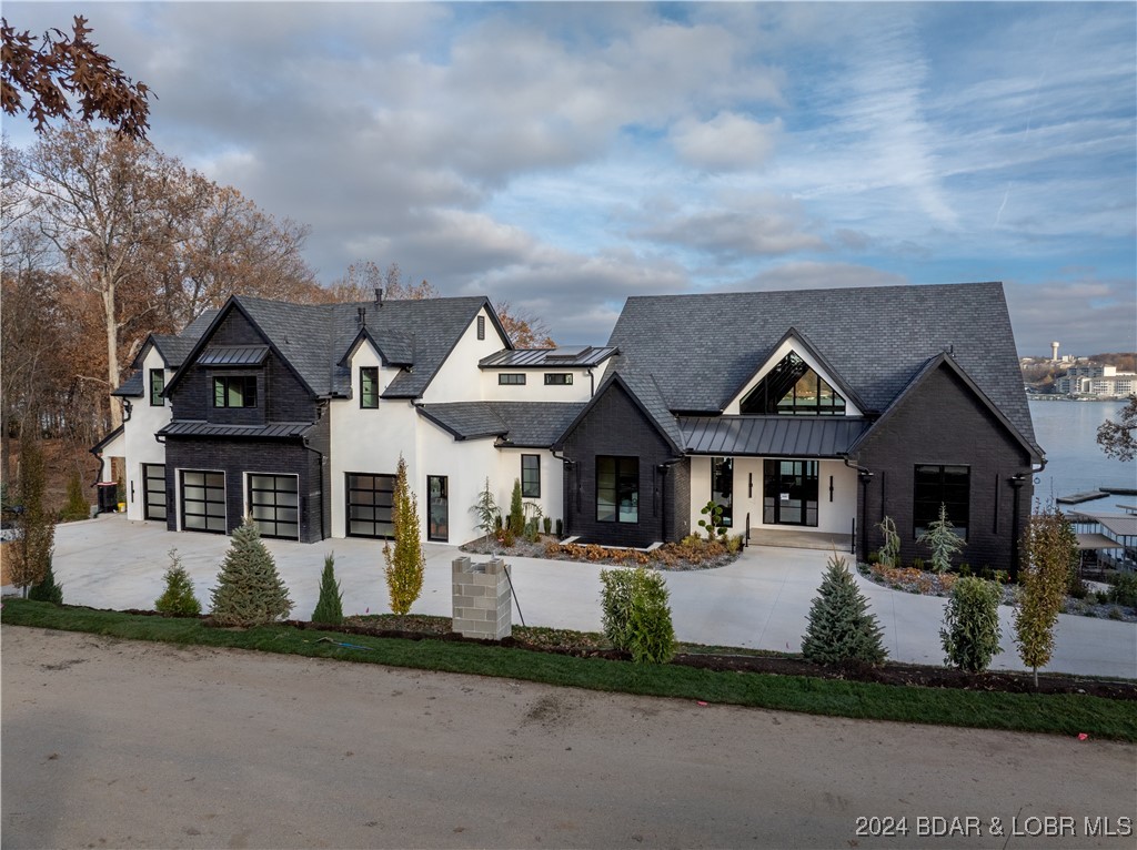 Porto Cima, Missouri 65079, United States, 10 Bedrooms Bedrooms, ,11 BathroomsBathrooms,Residential,Contingent,48860