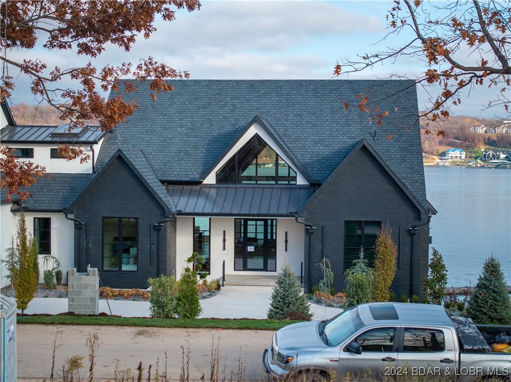 Porto Cima, Missouri 65079, United States, 10 Bedrooms Bedrooms, ,11 BathroomsBathrooms,Residential,Contingent,48860