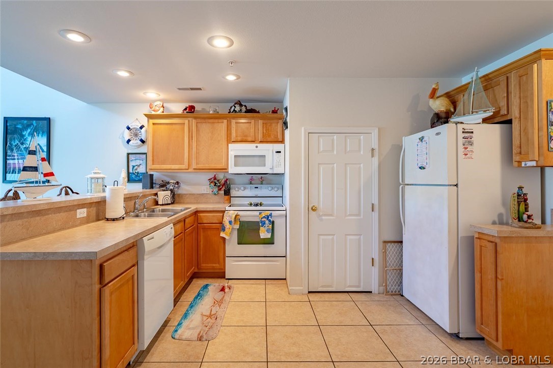 Miramar Condominium - Residential