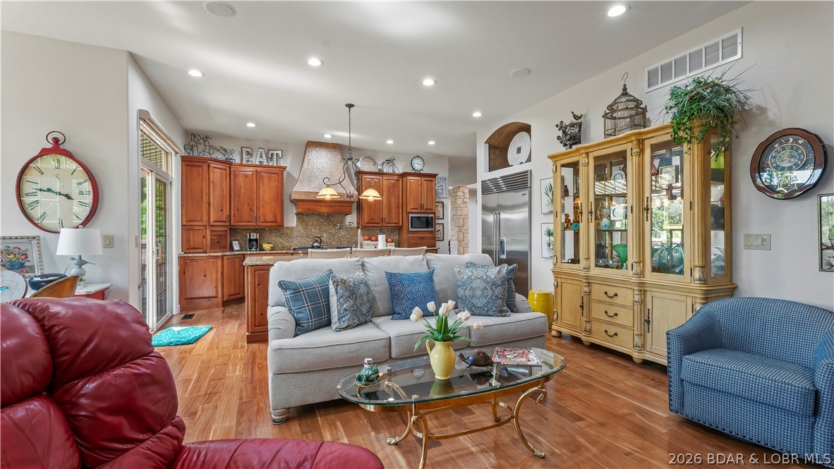 Oak Creek - Residential