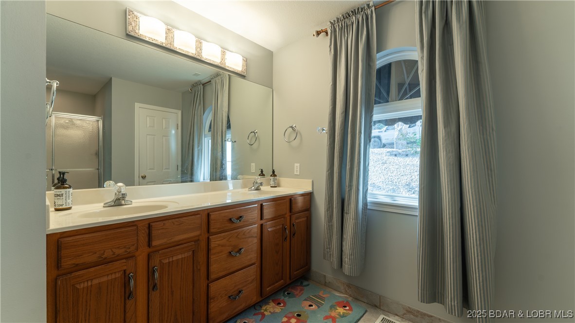 Sheldon Point - Residential