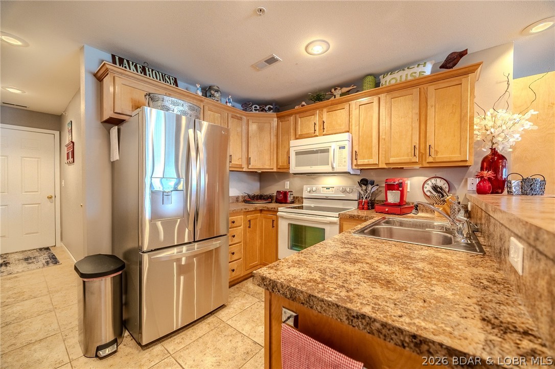 Miramar Condominium - Residential