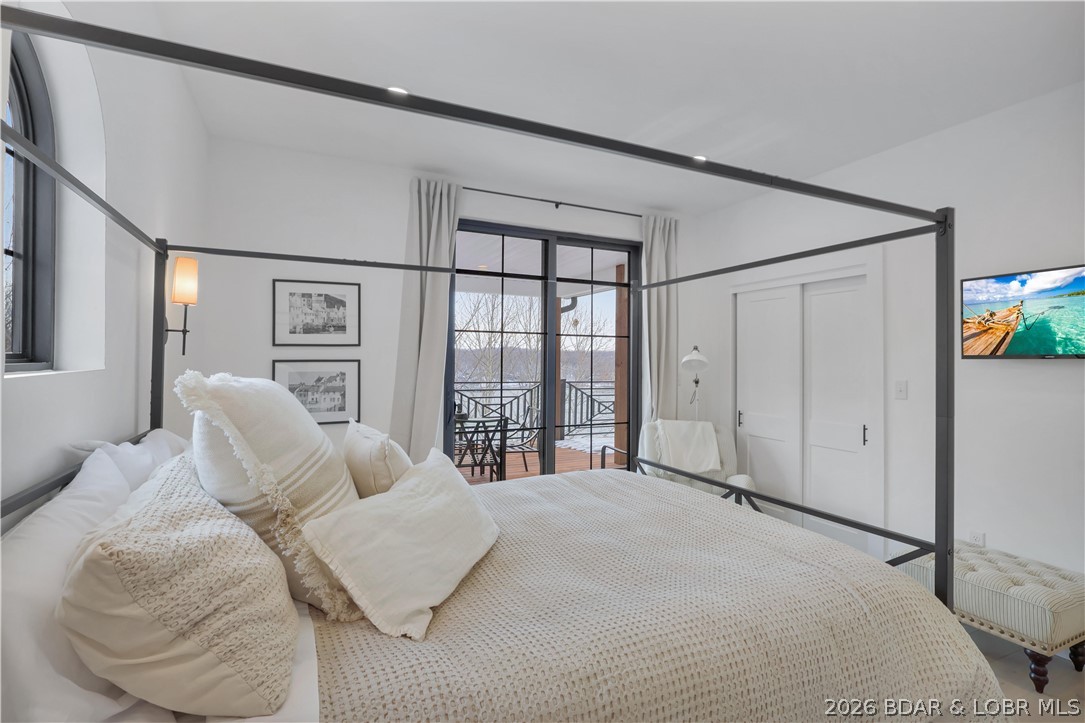 Horseshoe Bend # 8 - Residential