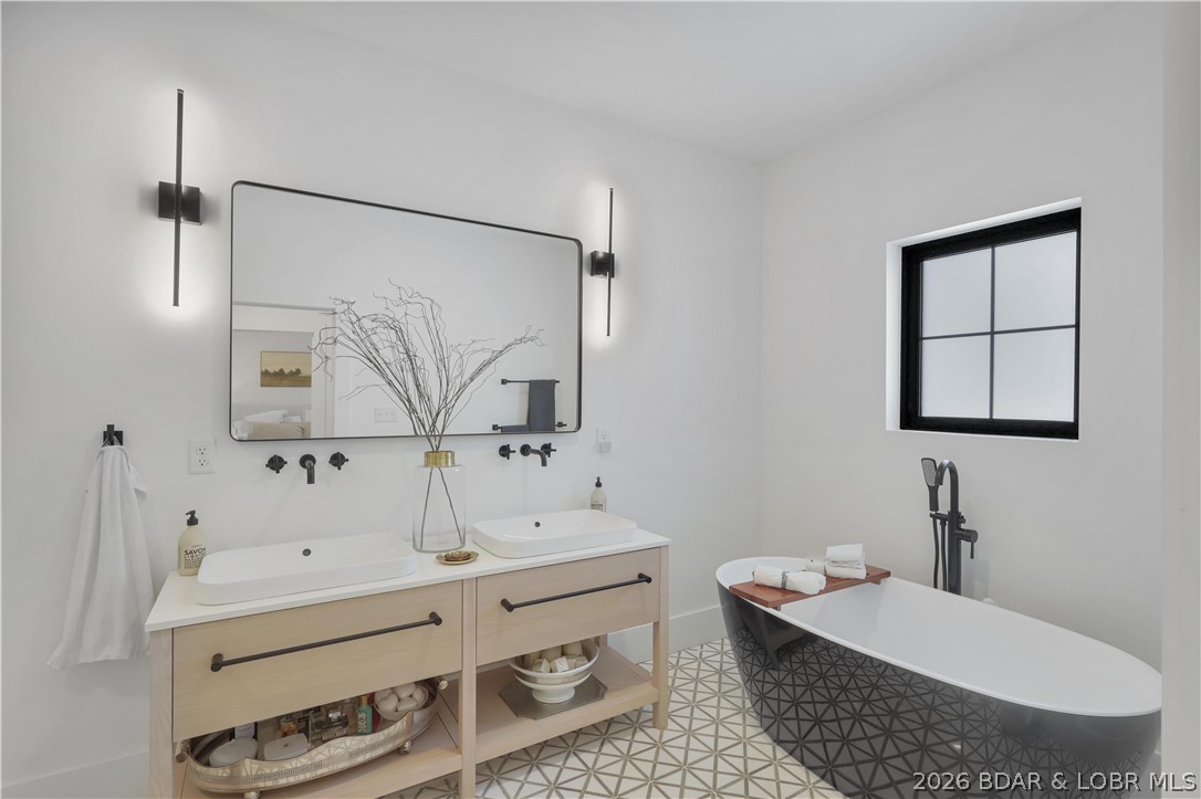 Horseshoe Bend # 8 - Residential