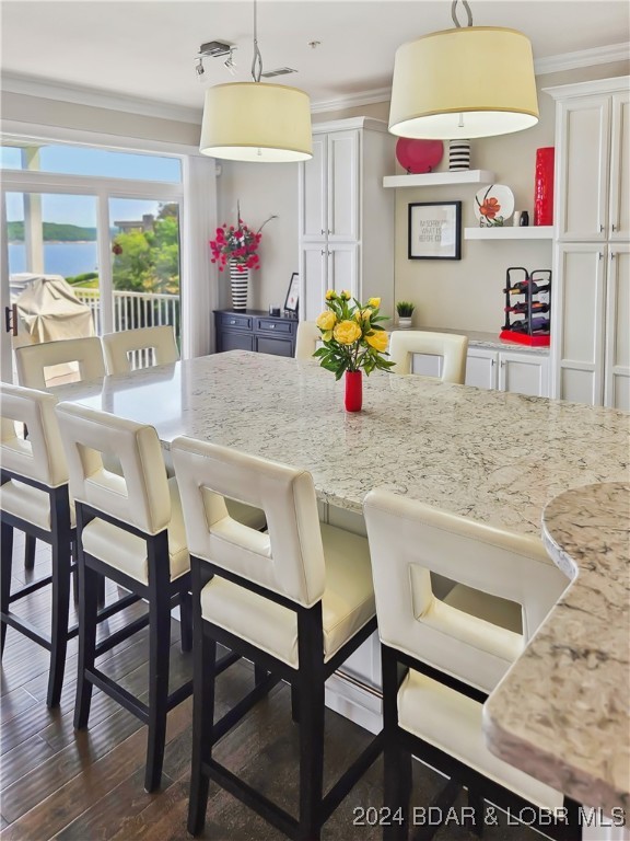 Osage Beach, Missouri 65065, United States, 3 Bedrooms Bedrooms, ,3 BathroomsBathrooms,Residential,Contingent,47039