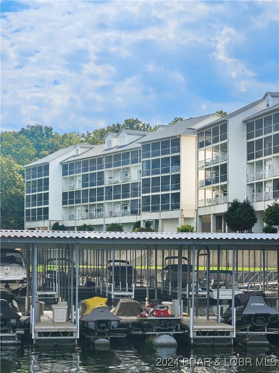 Osage Beach, Missouri 65065, United States, 3 Bedrooms Bedrooms, ,3 BathroomsBathrooms,Residential,Contingent,47039