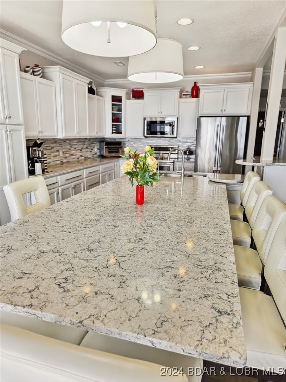 Osage Beach, Missouri 65065, United States, 3 Bedrooms Bedrooms, ,3 BathroomsBathrooms,Residential,Contingent,47039