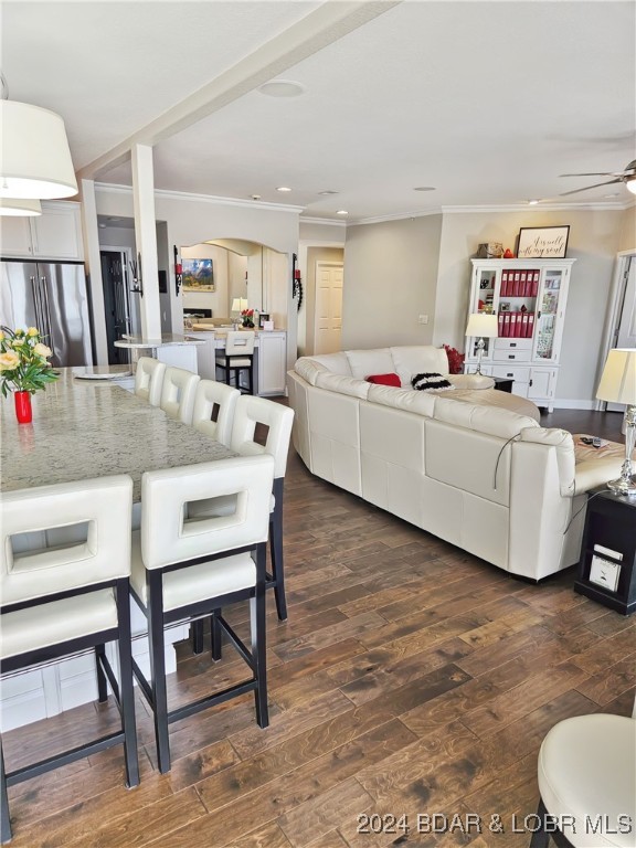 Osage Beach, Missouri 65065, United States, 3 Bedrooms Bedrooms, ,3 BathroomsBathrooms,Residential,Contingent,47039