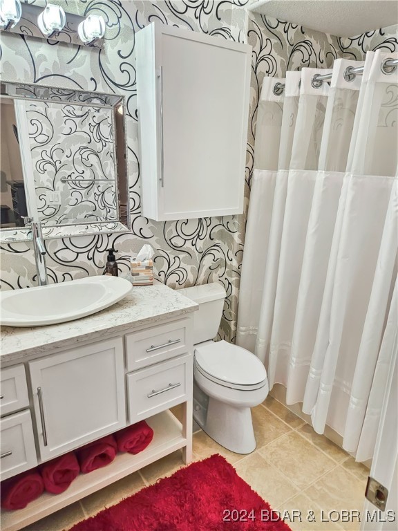 Osage Beach, Missouri 65065, United States, 3 Bedrooms Bedrooms, ,3 BathroomsBathrooms,Residential,Contingent,47039