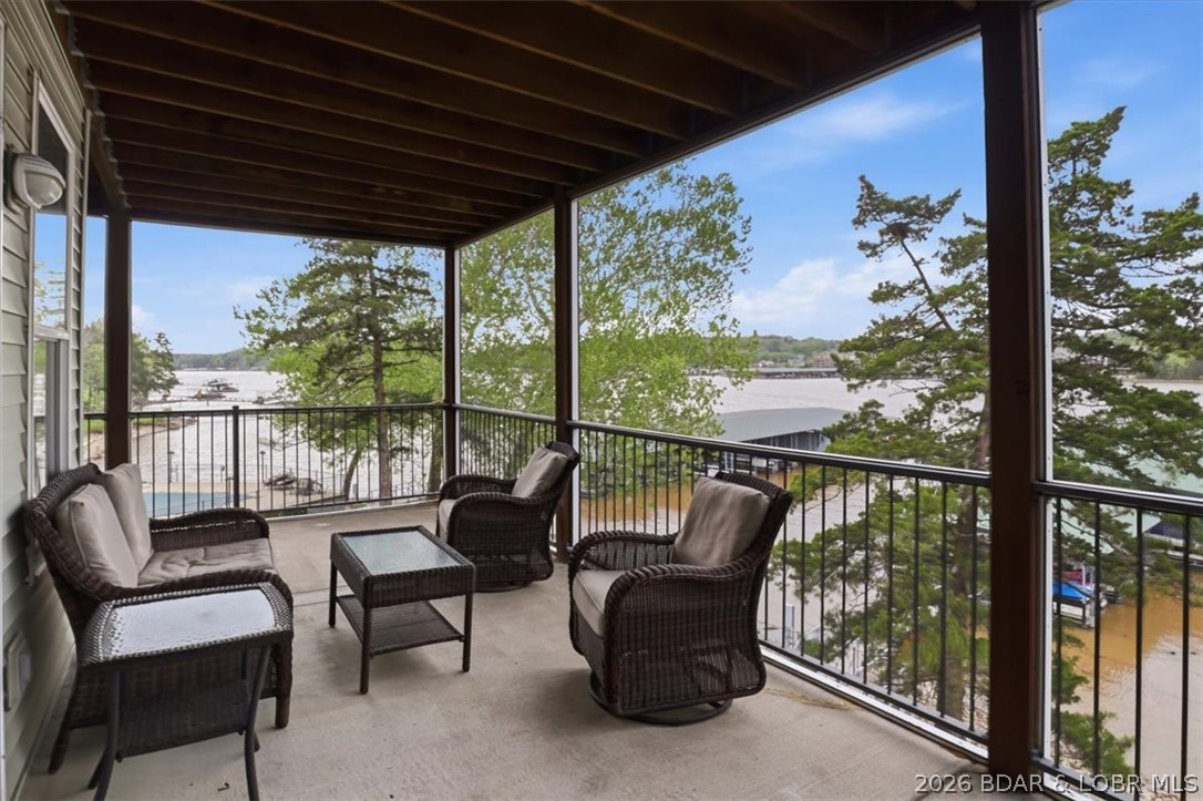 Cedar Green Luxury Condominium - Residential