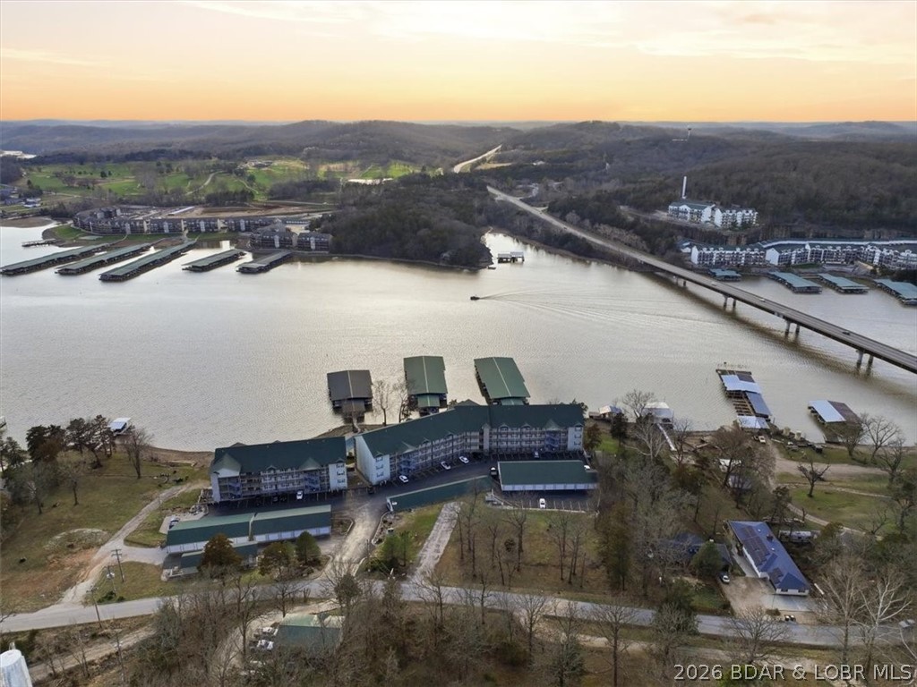 Cedar Green Luxury Condominium - Residential