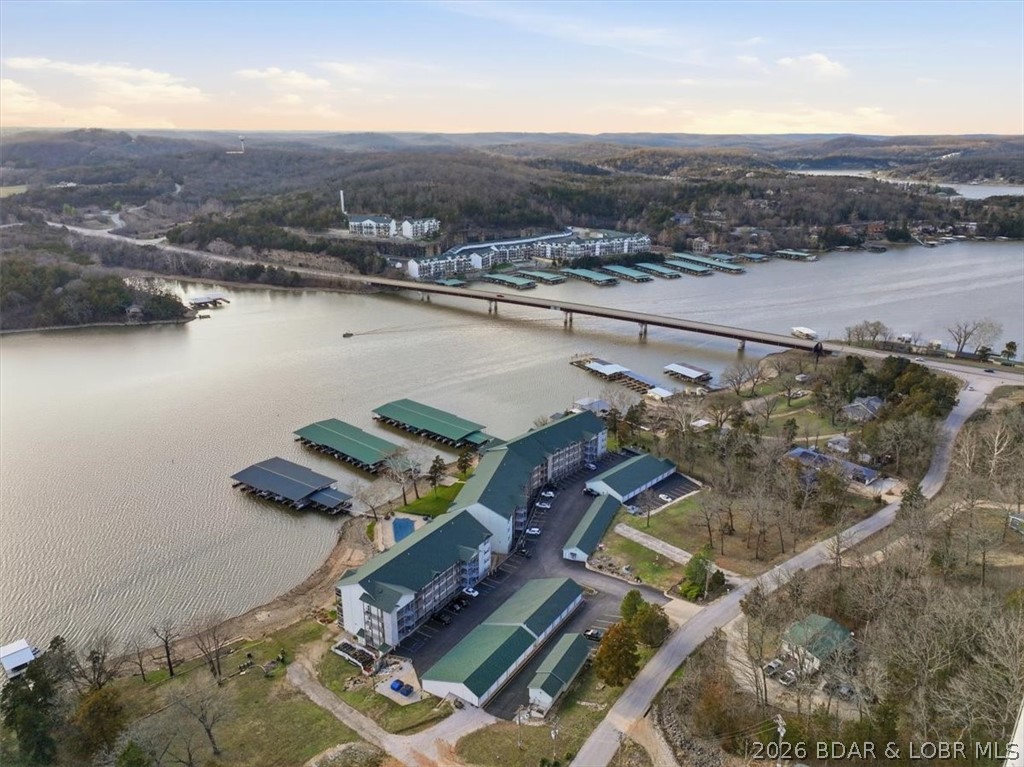 Cedar Green Luxury Condominium - Residential