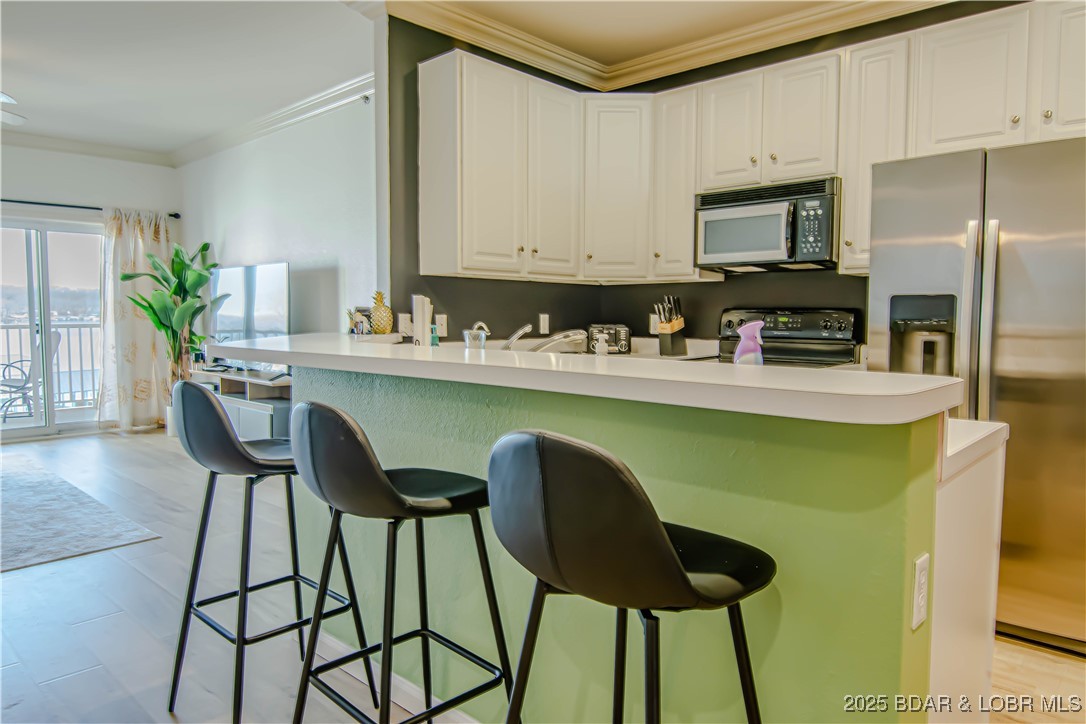 Sunrise Beach, Missouri 65079, United States, 3 Bedrooms Bedrooms, ,2 BathroomsBathrooms,Residential,Active,12626