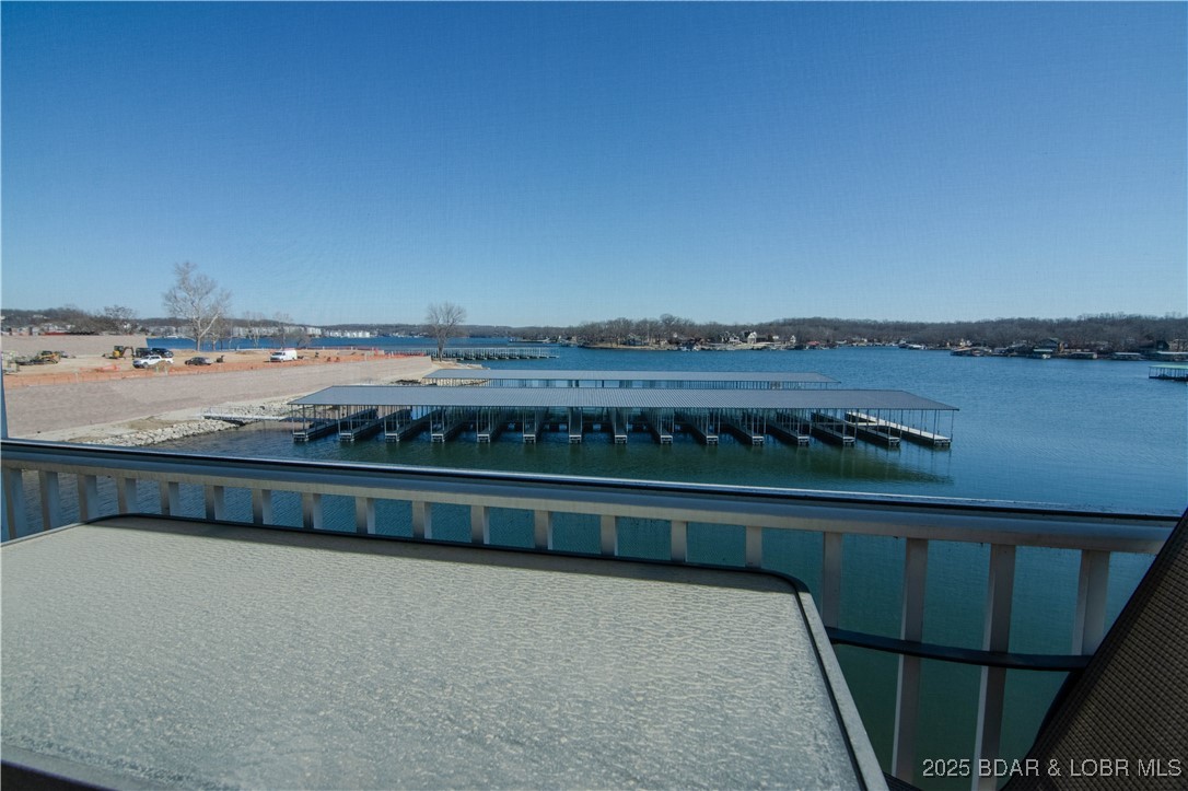 Sunrise Beach, Missouri 65079, United States, 3 Bedrooms Bedrooms, ,2 BathroomsBathrooms,Residential,Active,12626