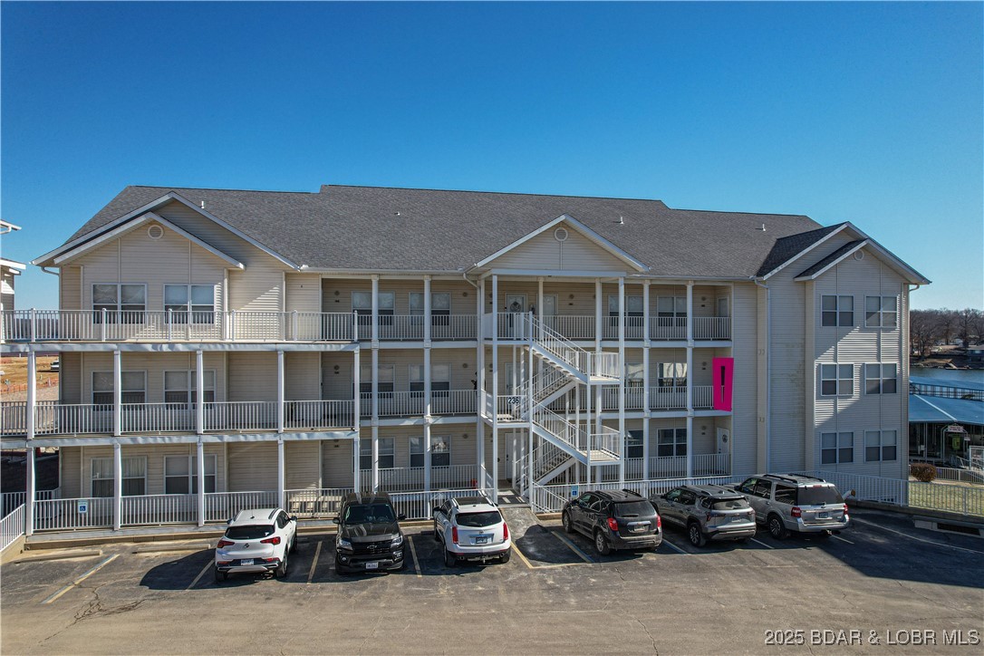 Sunrise Beach, Missouri 65079, United States, 3 Bedrooms Bedrooms, ,2 BathroomsBathrooms,Residential,Active,12626