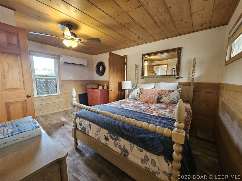 Play-mor Beach - Residential