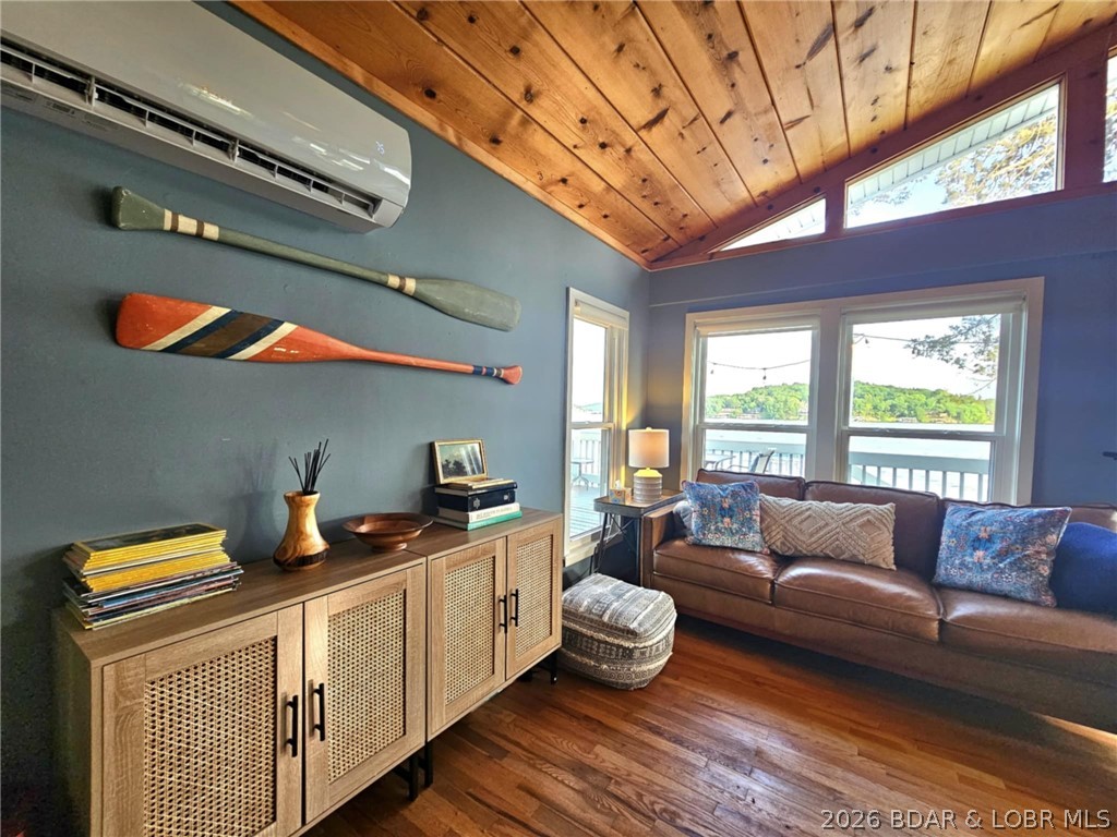 Play-mor Beach - Residential