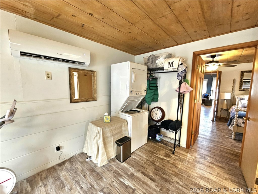 Play-mor Beach - Residential