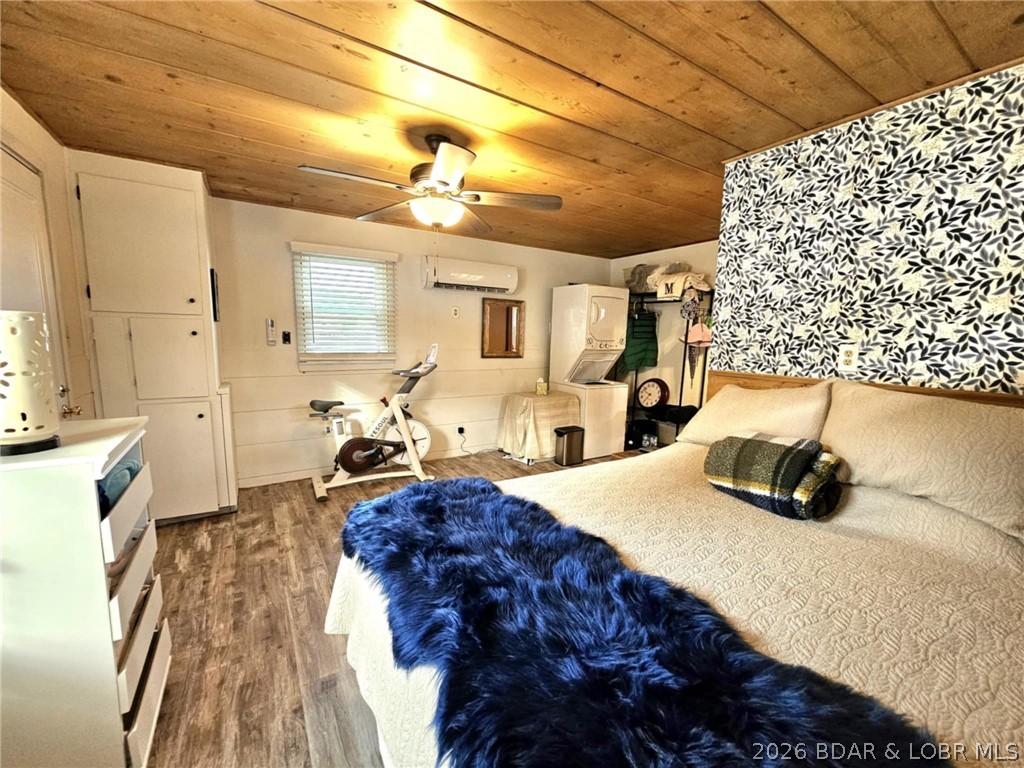 Play-mor Beach - Residential