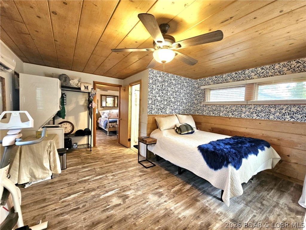 Play-mor Beach - Residential