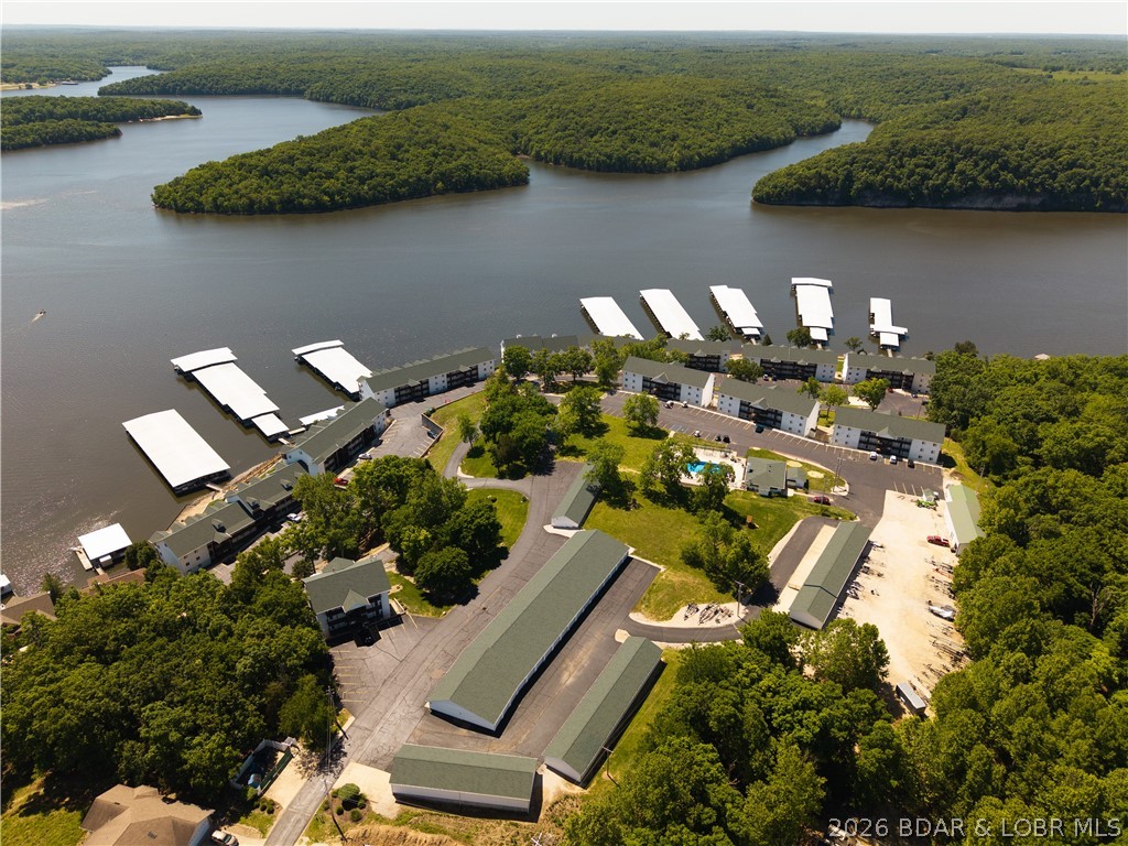 Park Place On The Lake - Residential