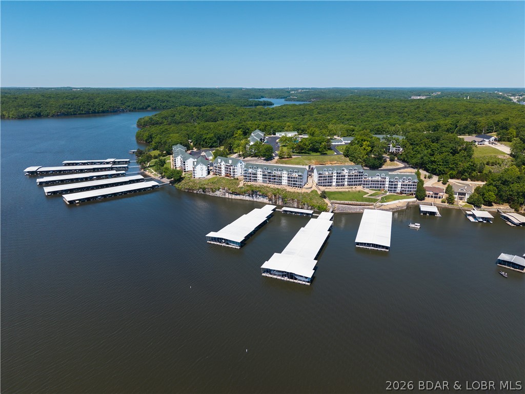 Park Place On The Lake - Residential
