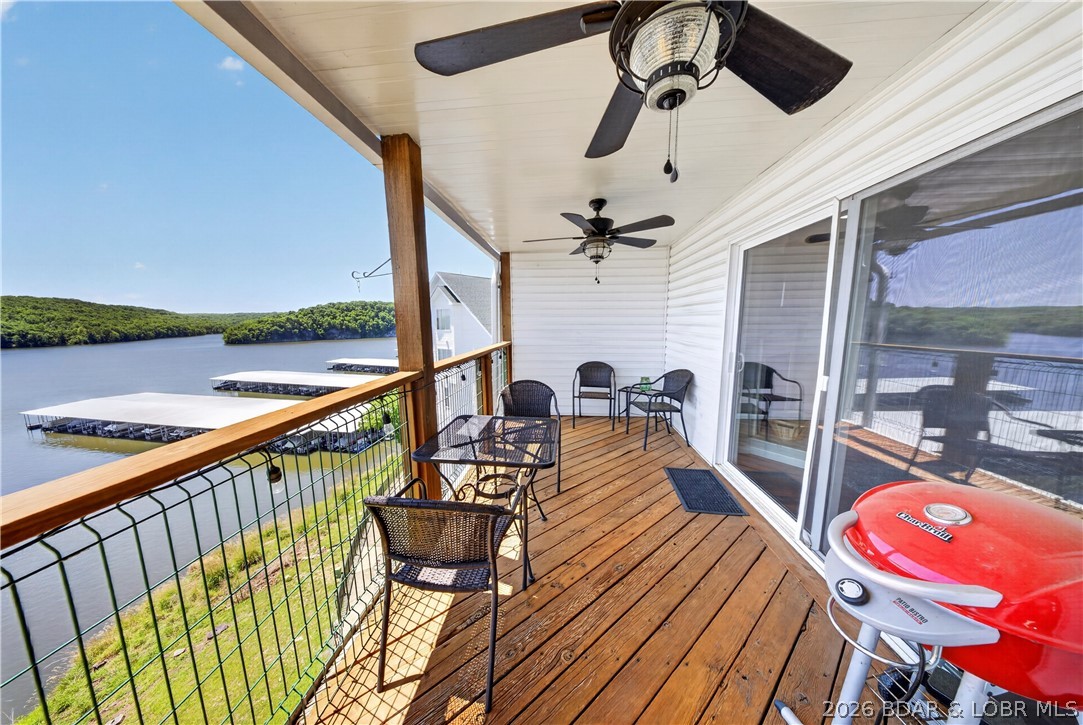 Park Place On The Lake - Residential