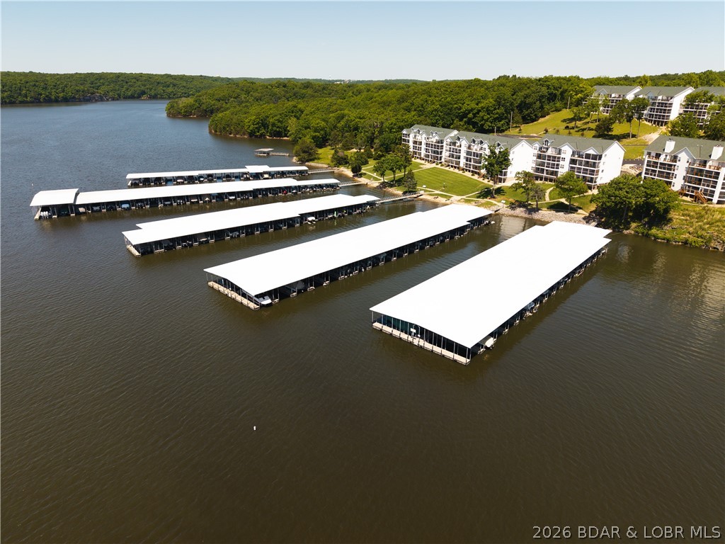 Park Place On The Lake - Residential