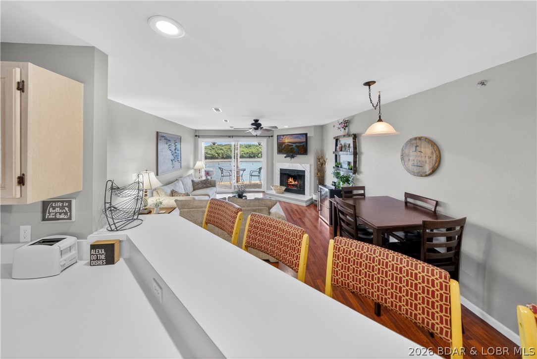 Park Place On The Lake - Residential