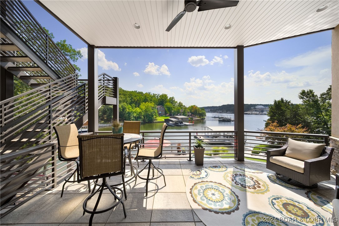 Porto Cima, Missouri 65079, United States, 4 Bedrooms Bedrooms, ,5 BathroomsBathrooms,Residential,Contingent,45852