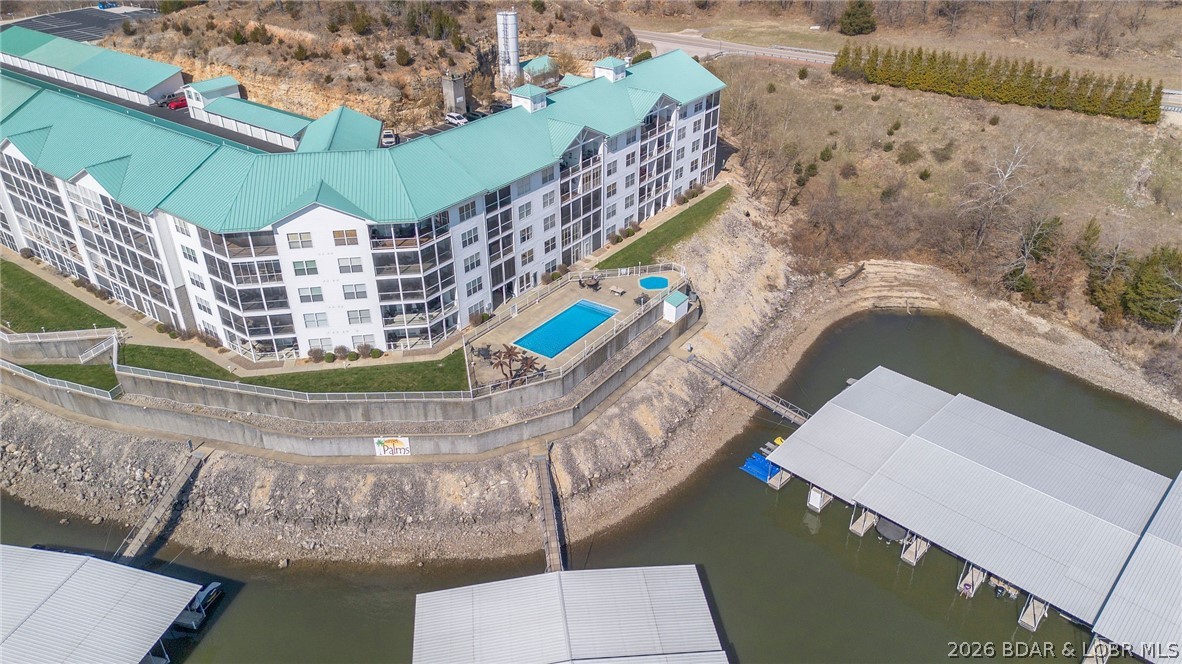 Sunset Palms Condominium - Residential