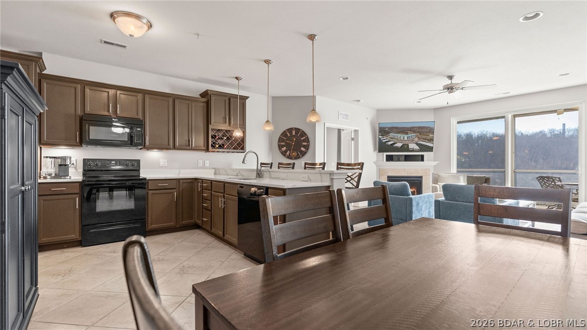 Sunset Palms Condominium - Residential