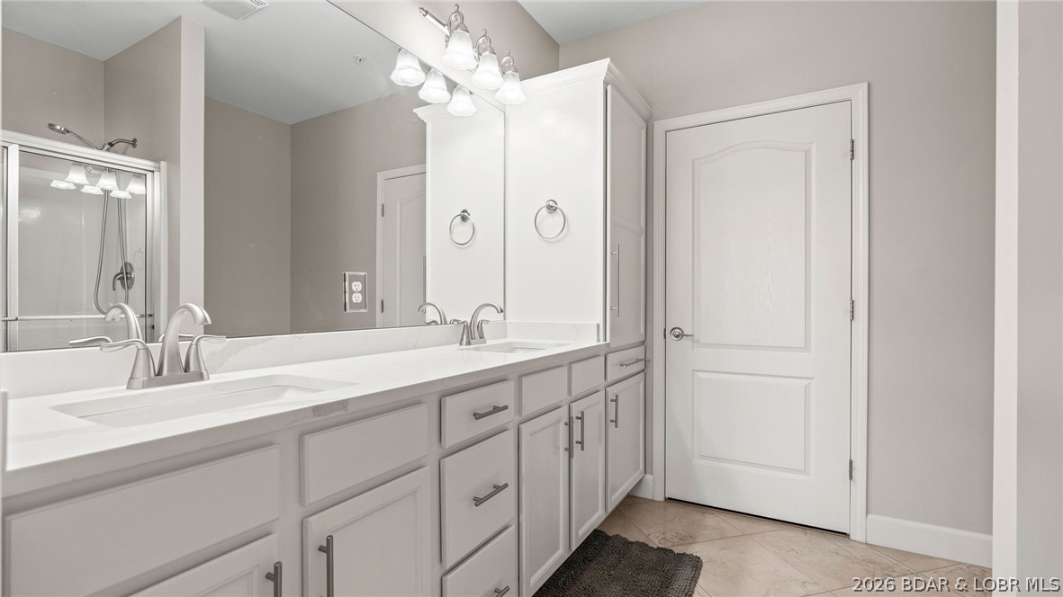 Sunset Palms Condominium - Residential