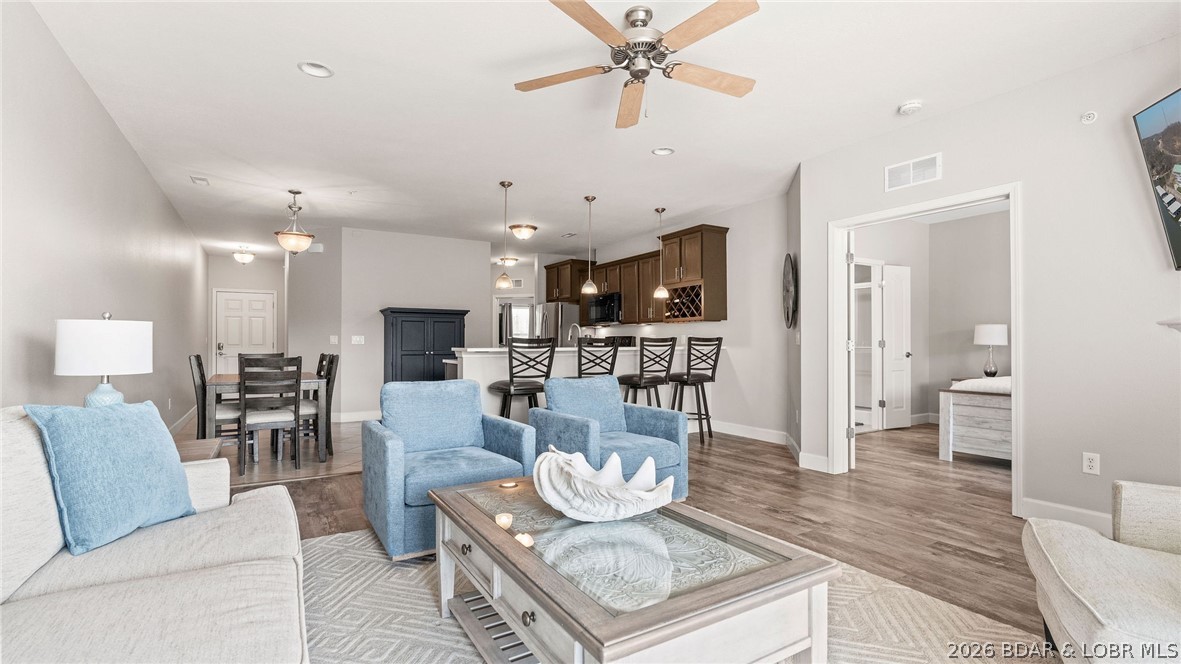 Sunset Palms Condominium - Residential