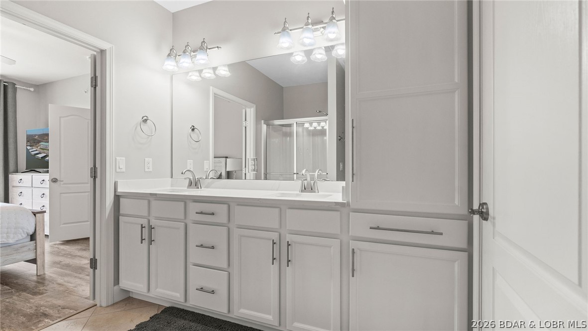 Sunset Palms Condominium - Residential