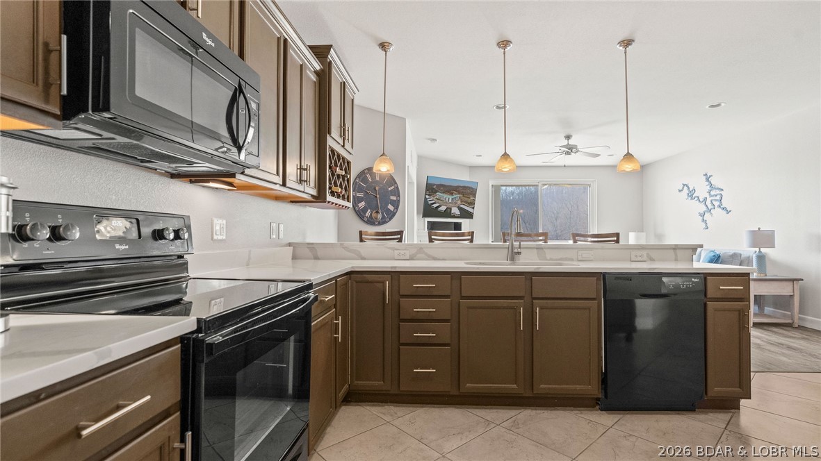 Sunset Palms Condominium - Residential