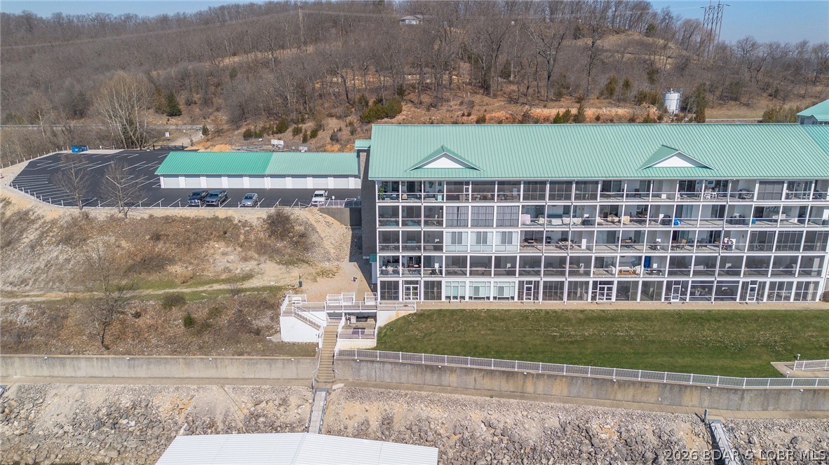 Sunset Palms Condominium - Residential