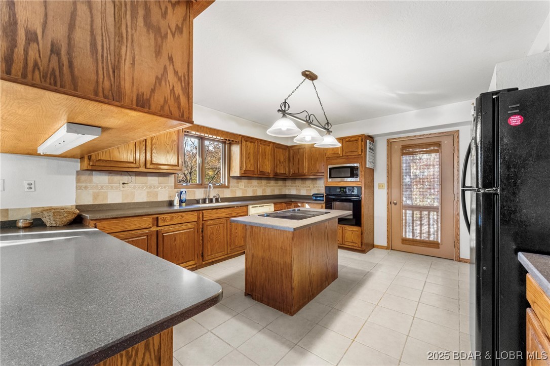 Kays Point #8 - Residential