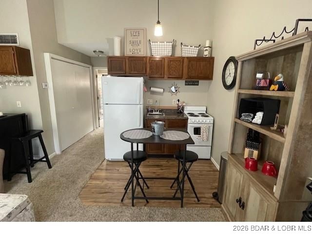 Southwood Shores Condominium - Residential