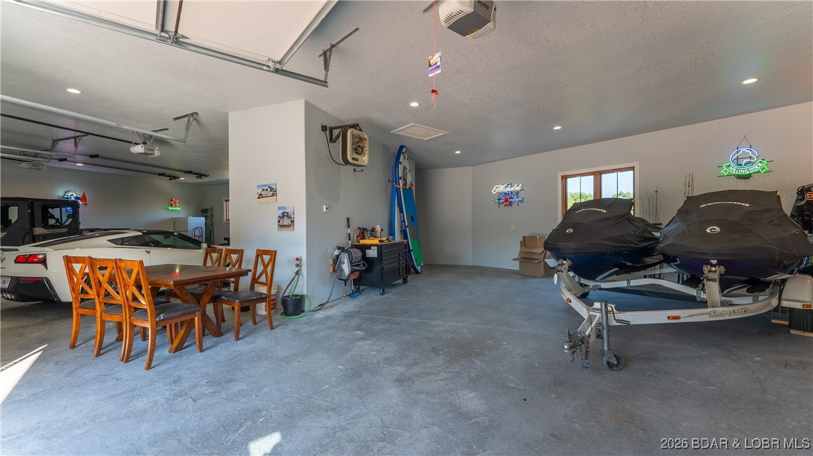 Woodland Cove - Residential