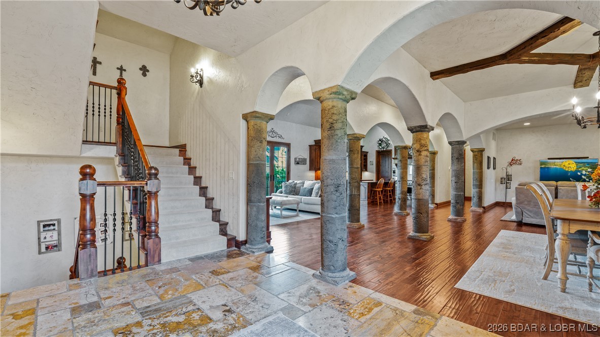 Woodland Cove - Residential