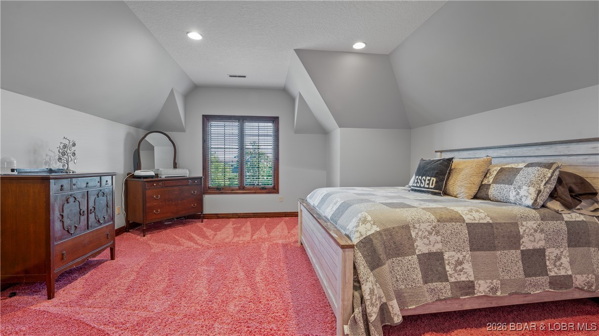 Woodland Cove - Residential